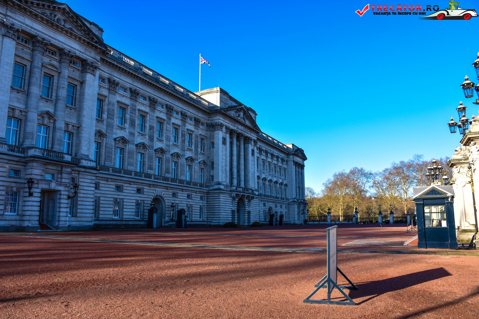 palatul-buckingham-din-londra-obiective-turistice-de-v-zut-i-vizitat